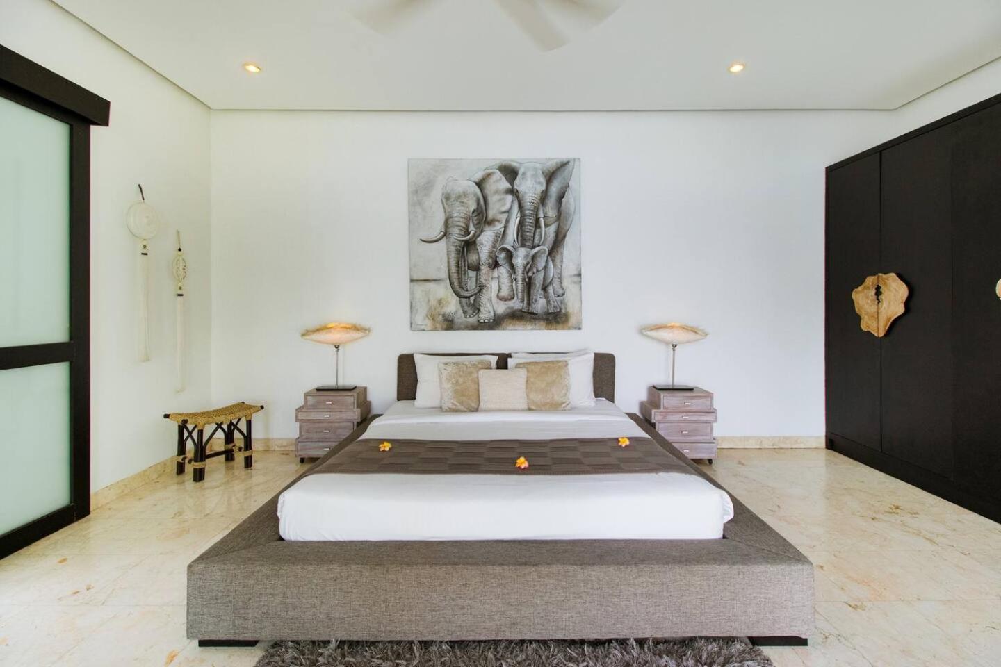 The Residence Seminyak Екстер'єр фото