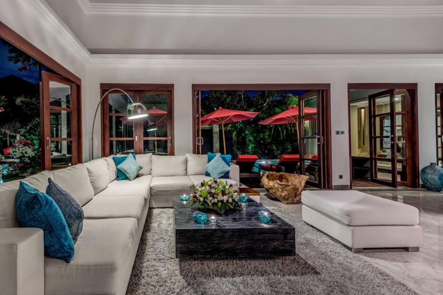 The Residence Seminyak Екстер'єр фото