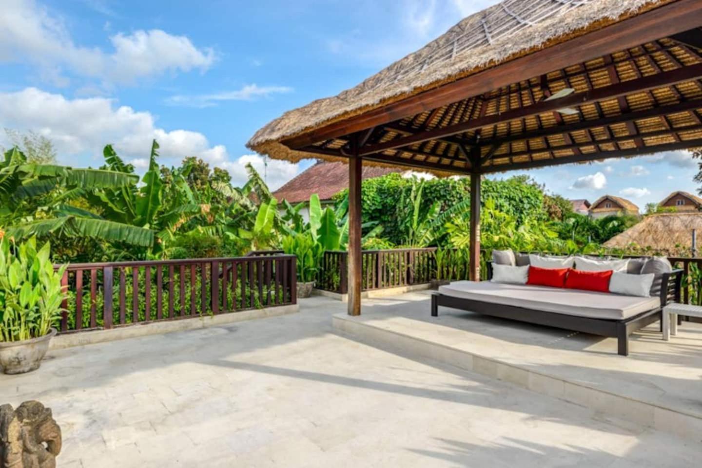 The Residence Seminyak Екстер'єр фото